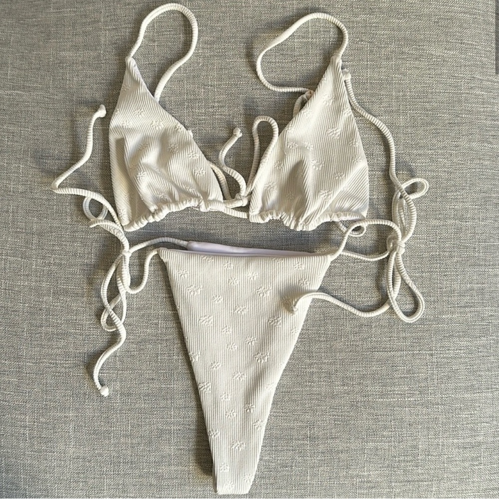 NWOT SKATIE Bikini Set (top & bottom) - Picture 4 of 14